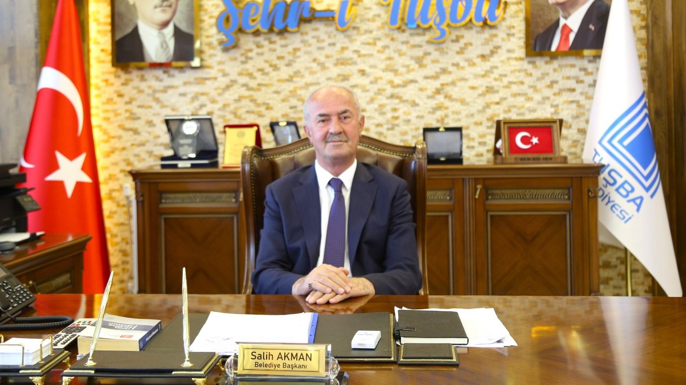 Tuşba Belediye Başkanı Salih
