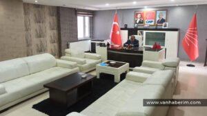 CHP Van İl Başkanlığı Yeni Hizmet Binasına Taşındı