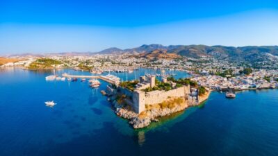 Sıcak yaz günlerinin geride kaldığı, tatil yerlerinin sakinleştiği eylül ayında Ege